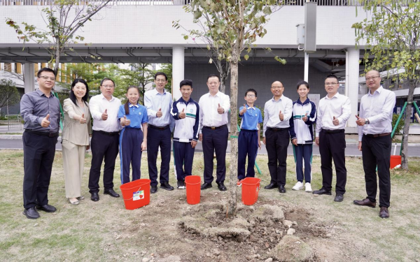 佛山大学与附属学校联合开展植树活动