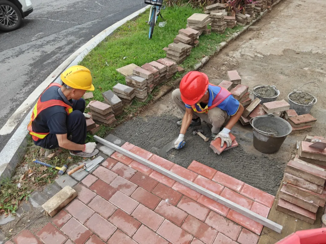 一条评论速响应，四天焕新保畅通！南庄执法队守护群众&ldquo;脚下安全&rdquo;