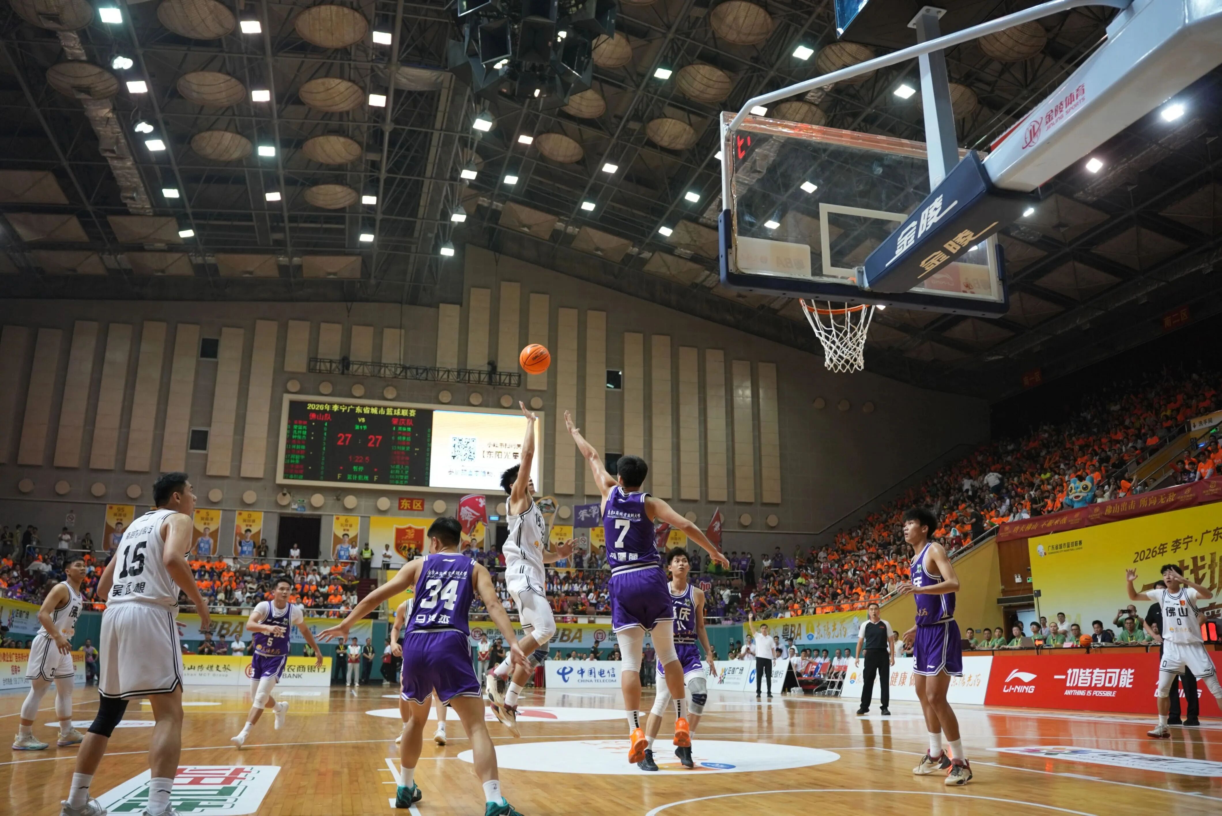 一场赛事 何以燃动一座城？