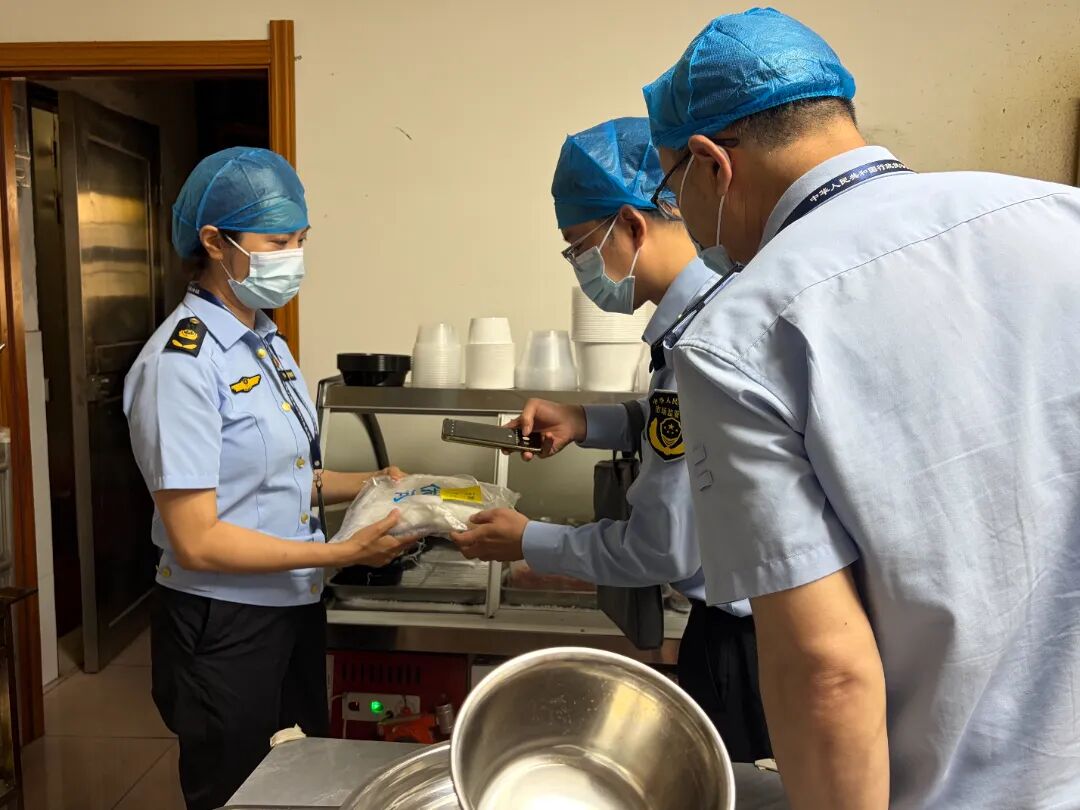 清明假期安全&ldquo;不打烊&rdquo;，市场监管在行动