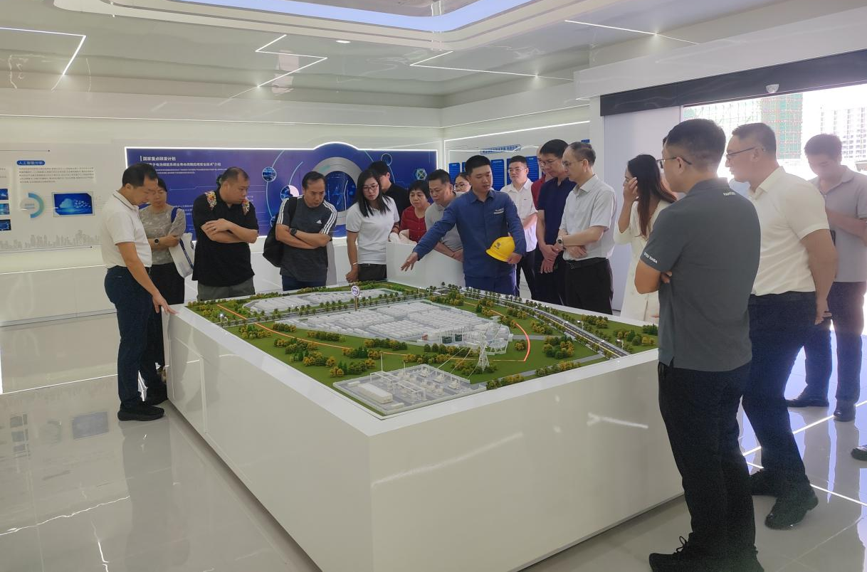 市委统战部组织开展&ldquo;强链向新&middot;电亮未来&rdquo;主题党日活动