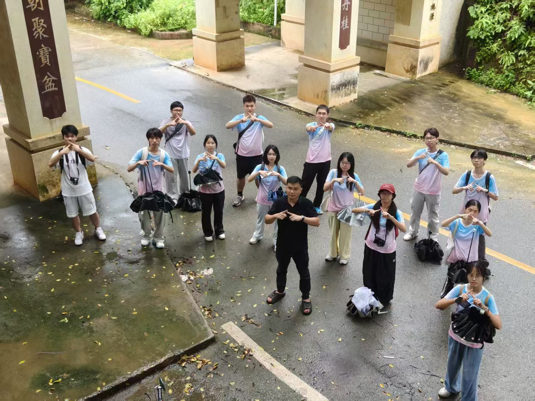 佛山大学新&ldquo;韩&rdquo;路护江实践队深入五房村：探寻五房古法炒茶技艺，赋能茶产业高质量发展