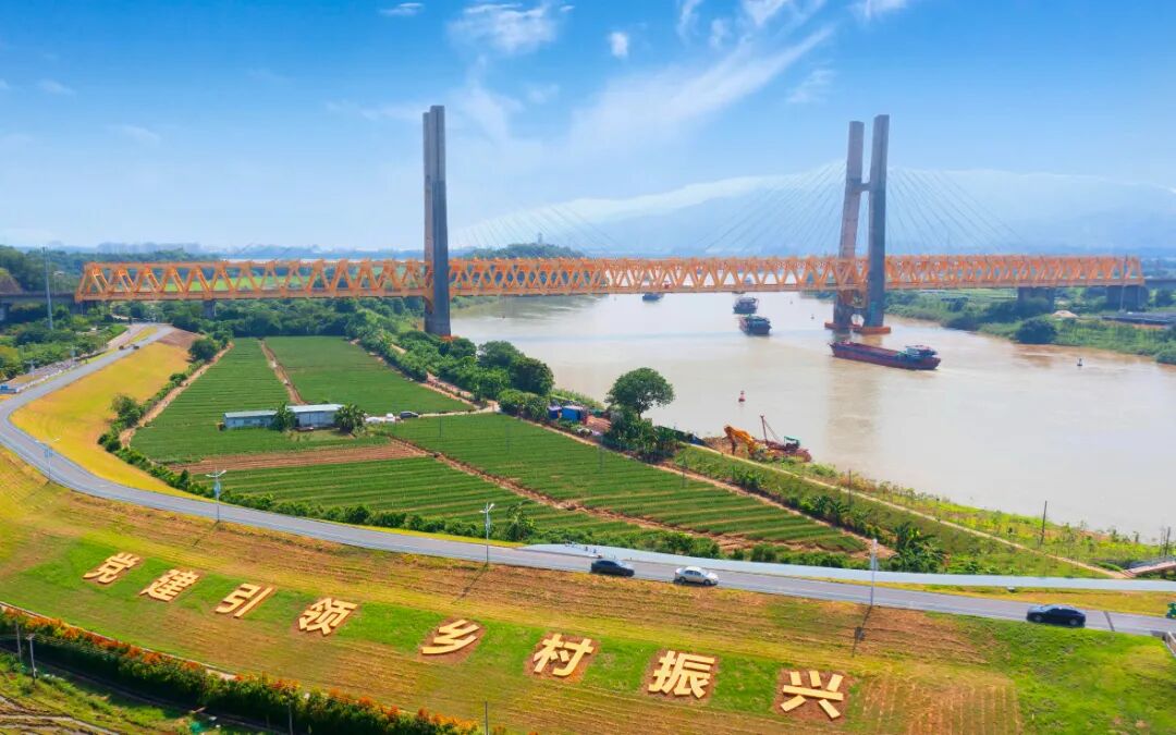 织密两江交通网，助推三水环两江先行区振兴发展