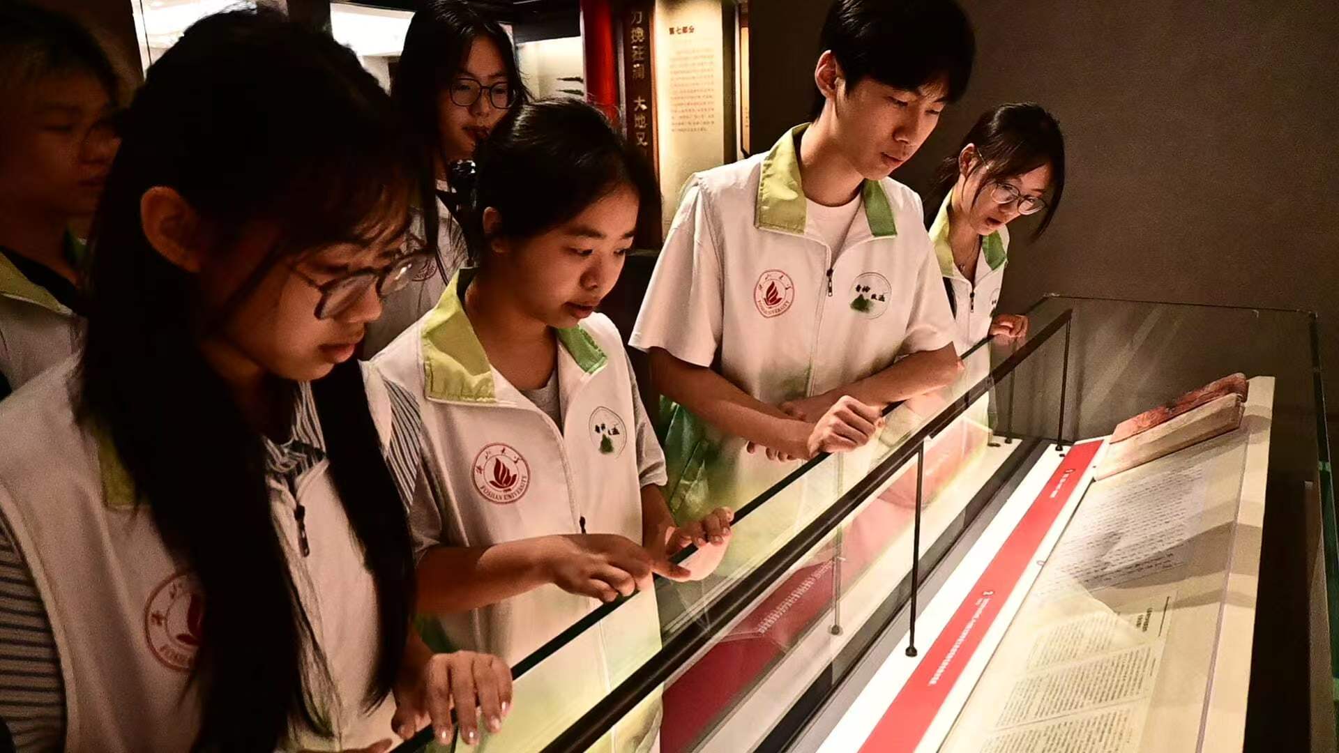 实践团走进叶剑英纪念园，聆听讲解重温革命历程