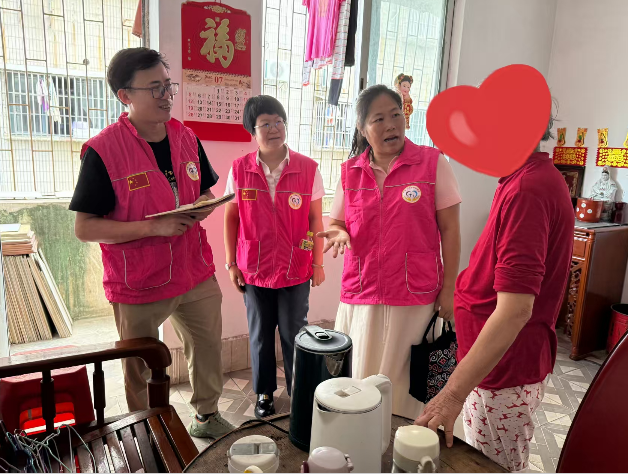 顶着酷暑敲开45户家门！禅城这场&ldquo;民生大走访&rdquo;暖到心坎