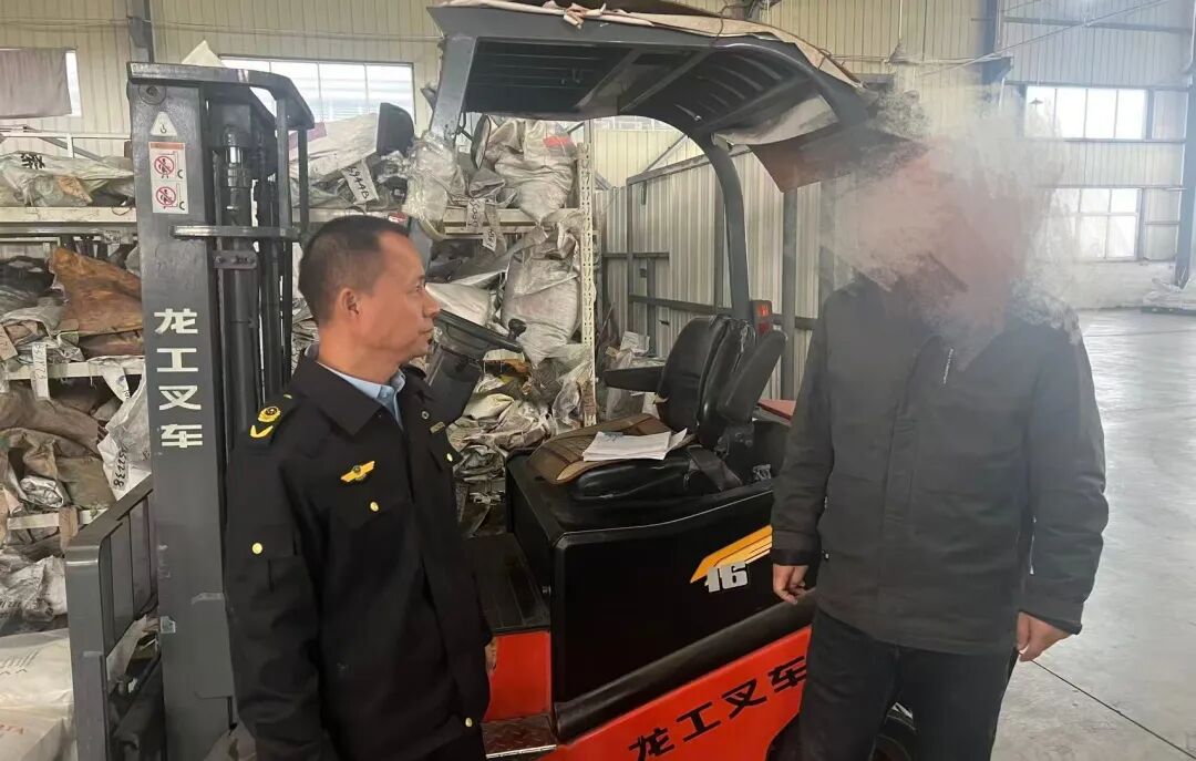 佛山一企业使用未登记未检验叉车被罚3万元