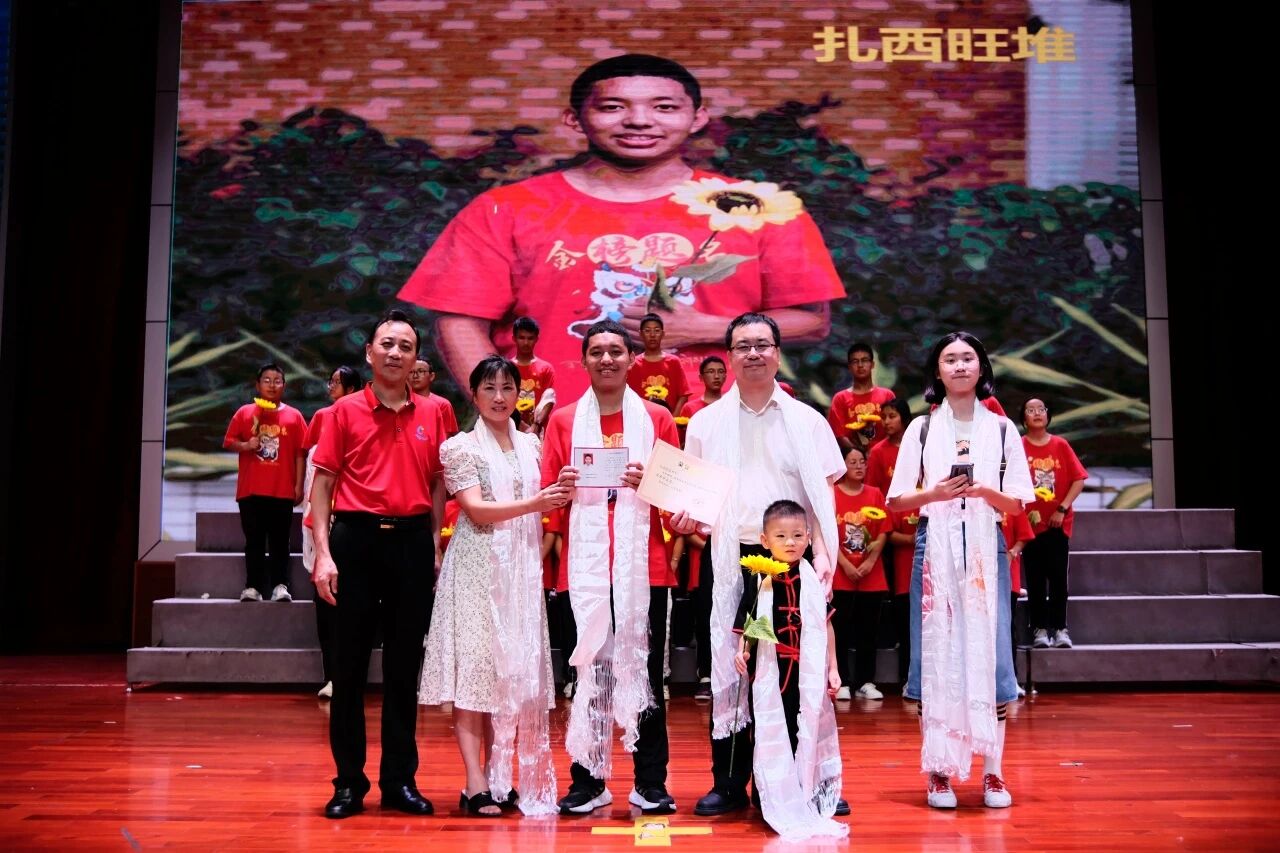雪域雏鹰圆梦北大人大！顺德江义中学交出9年育人答卷