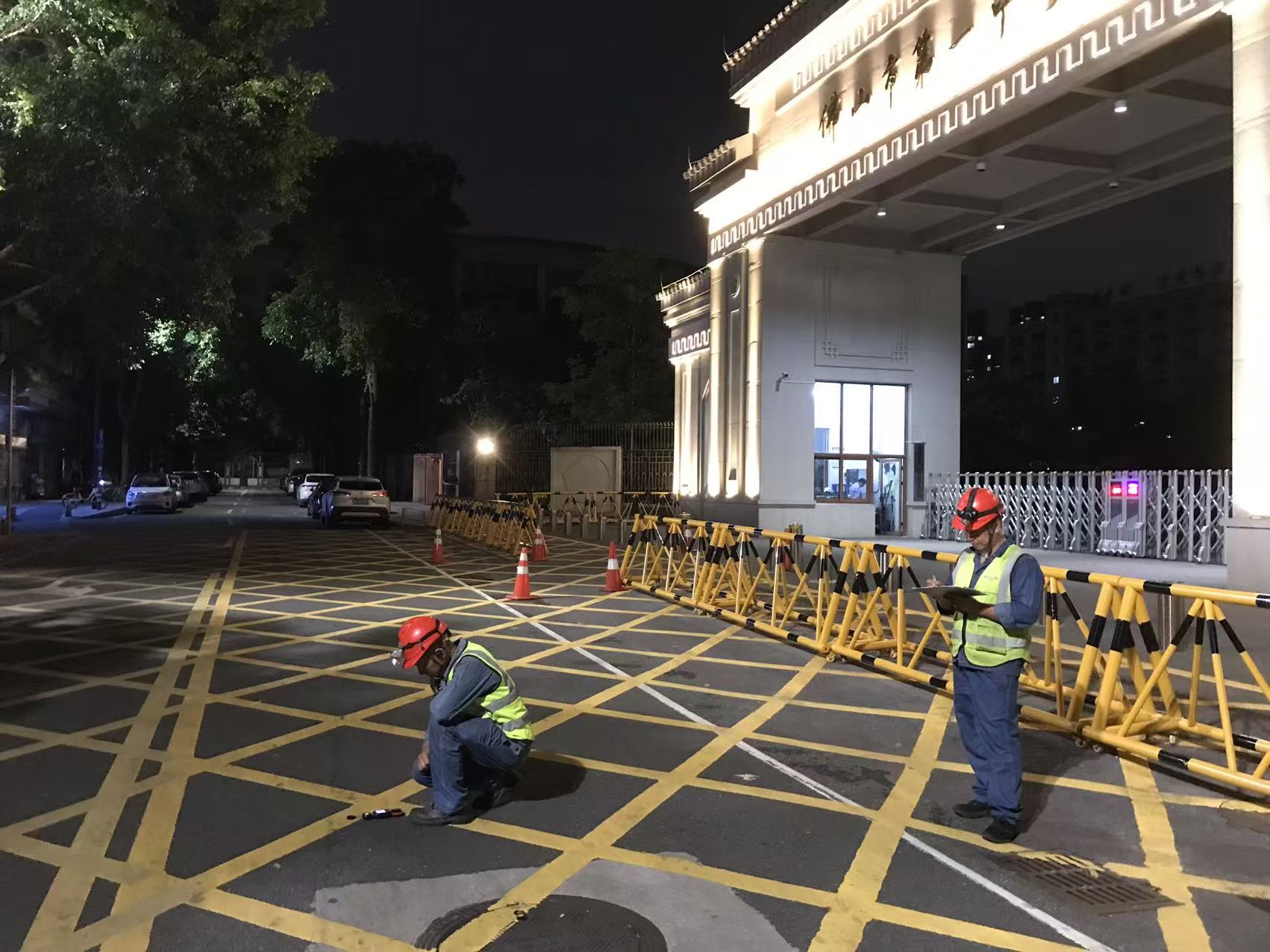 全力以&ldquo;护&rdquo;！擦亮开学季校园&ldquo;颜值&rdquo;