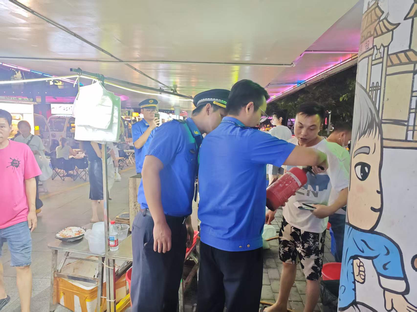 紧绷安全弦，隐患清零不松懈！ 全力守护市民平安过双节