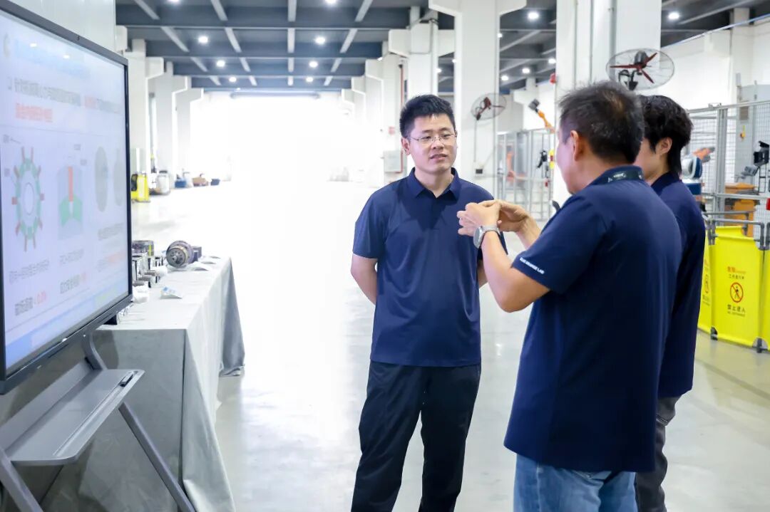 实验室青年科研骨干分析电机技术方案.jpg
