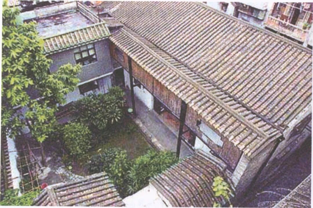 泰华楼.jpg