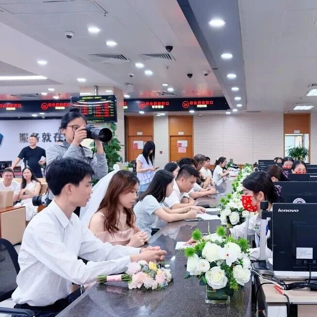 喜悦时刻！禅城政务为近300对新人解锁甜蜜体验